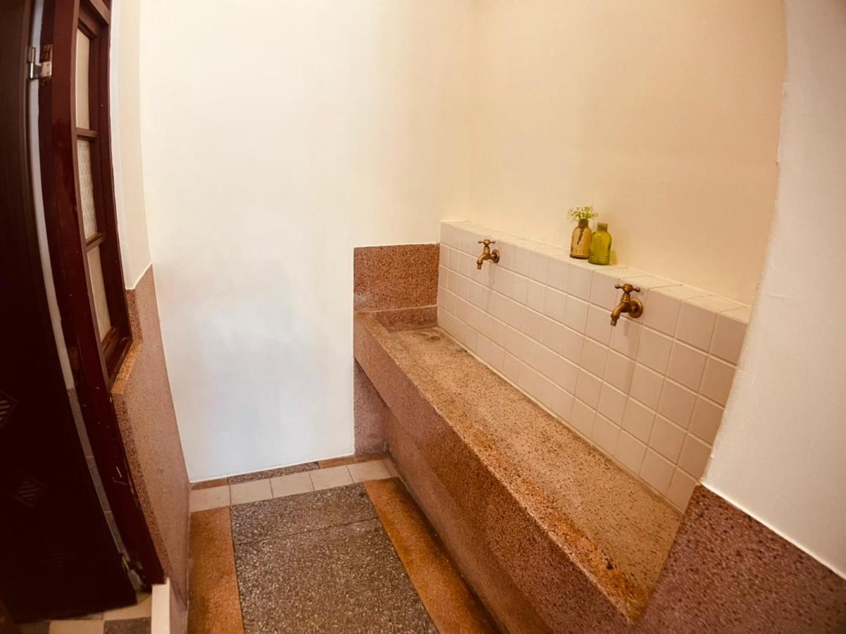 Green Only Homestay Tainan Exterior foto