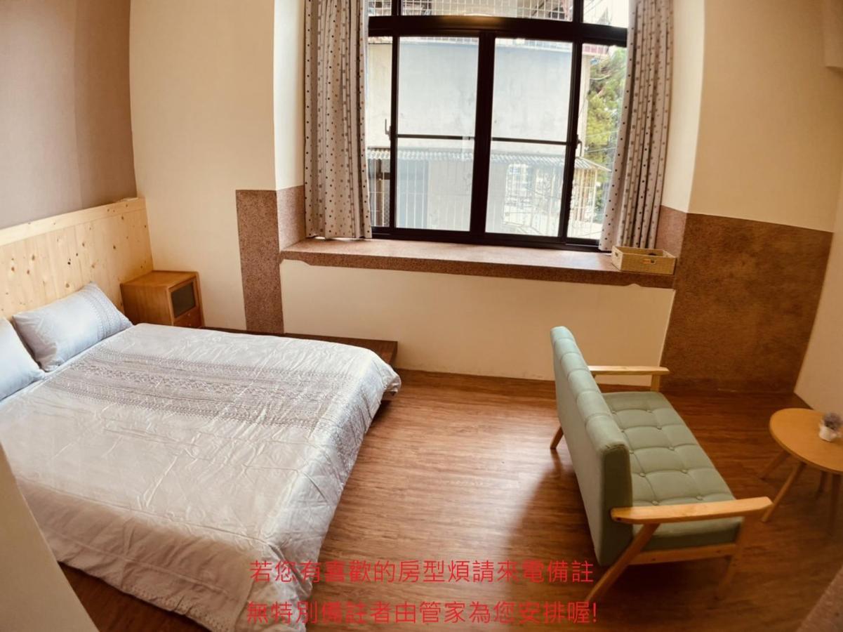 Green Only Homestay Tainan Exterior foto